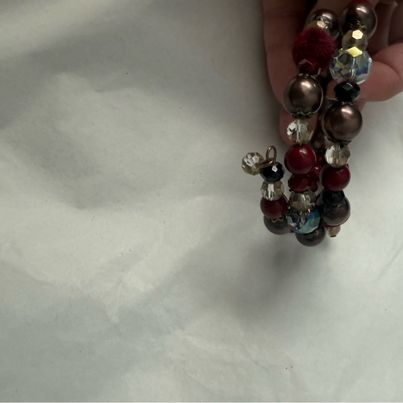 Elegant Multicolor Beaded Wrap Bracelet - Picture 2 of 3